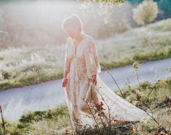 Maggie wedding dress, elopement wedding dress, bohemian Wedding Dress, rustic lace wedding dress, lace wedding dress, hippie wedding dress