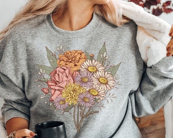 Custom Birth Flower Family Bouquet Sweatshirt, Birth Month Shirt, Personalized Mothers Day Gift for Plant Mom, Cottagecore Sweater, Grandma