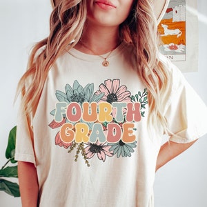 Retro 4th Grade Teacher Shirt, Fourth Grade T-Shirt, Floral 4th Grade Teacher Gift, Elementary Back To School TShirt, Grade Level Team Tees