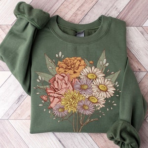 Custom Birth Flower Family Bouquet Sweatshirt, Birth Month Shirt, Personalized Mothers Day Gift for Plant Mom, Cottagecore Sweater, Grandma