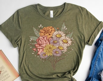 Custom Birth Month Flower Bouquet Shirt, Gift for Her, Perfect Mother's Day Gift for Mom, Personalized Grandma Garden T-Shirt, Mama Birthday