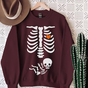 Skeleton Halloween Maternity Sweatshirt, Funny Pregnancy Announcement Shirt 2022, Pregnant Women Costume, Fall New Mom Sweater, Mama to Be