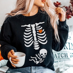 Skeleton Halloween Maternity Sweatshirt, Funny Pregnancy Announcement Shirt 2023, Pregnant Women Costume, Fall New Mom Sweater, Mama to Be
