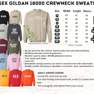 Pode incluir: Um gr&aacute;fico que mostra o guia de tamanhos para um moletom com gola redonda unissex Gildan 18000. O gr&aacute;fico mostra o tamanho, a largura, o comprimento e o comprimento da manga em polegadas. O gr&aacute;fico tamb&eacute;m inclui instru&ccedil;&otilde;es sobre como medir seu moletom favorito para determinar o tamanho correto.