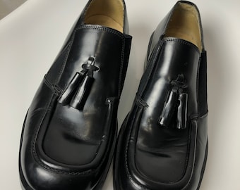 Vintage 90s Shellys London Patent Leather Loafers (EU 44, UK 9, US 10)