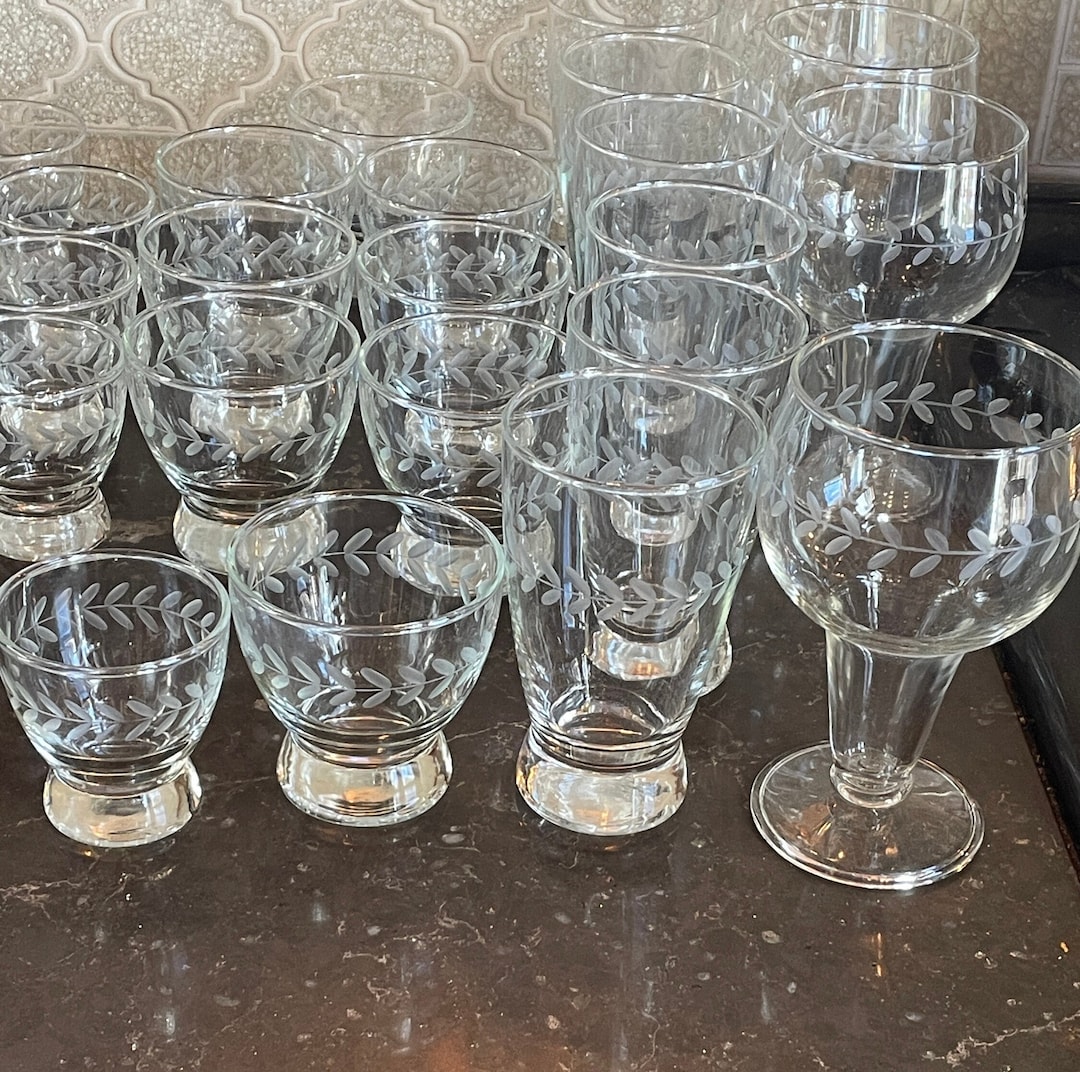 ANCHOR HOCKING Etched Footed Glassware Set Laurel Pattern Etched 1950s