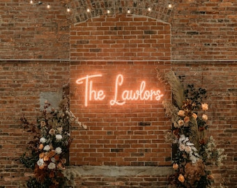 Aangepaste neonreclame bruiloft | Gepersonaliseerde meneer en mevrouw led-verlichting, warmwitte achtergrond