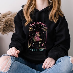 The Ballad of the Archer and the Fox Once Upon a Broken Heart Evangeline Fox Jacks Prince of Hearts Classic Unisex Pullover Hoodie