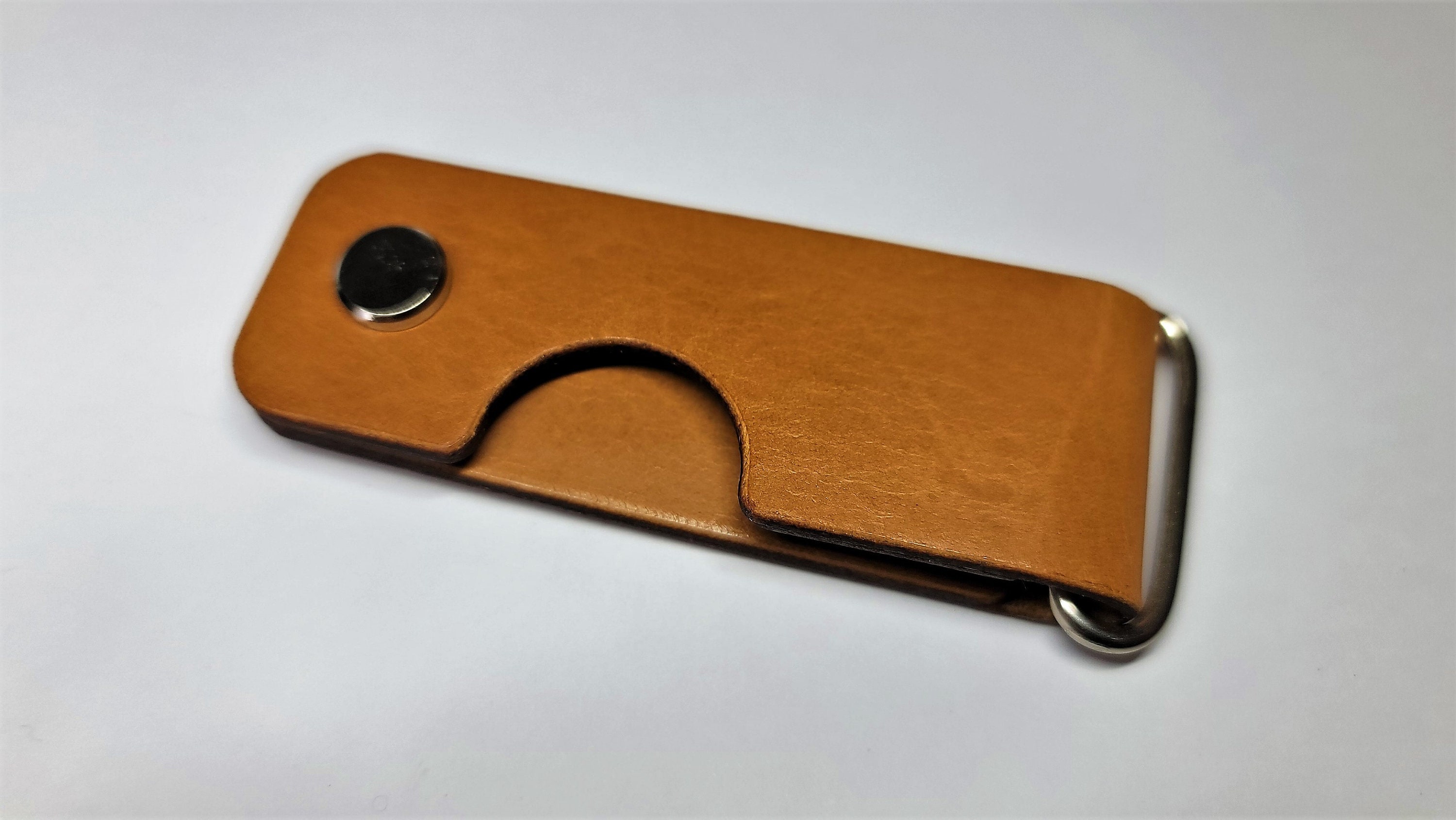 Buy Minimalist EDC Leather Key Holder/ Keychain / Key Organiser Italian  Buttero Leather Leather Gift Online in India 