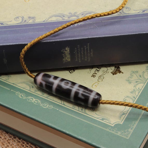 Tibetan Two Eyes Guru Rinpoche Dzi Bead / Dharma Vajra Dzi Bead Amulet Dzi Bead Necklace