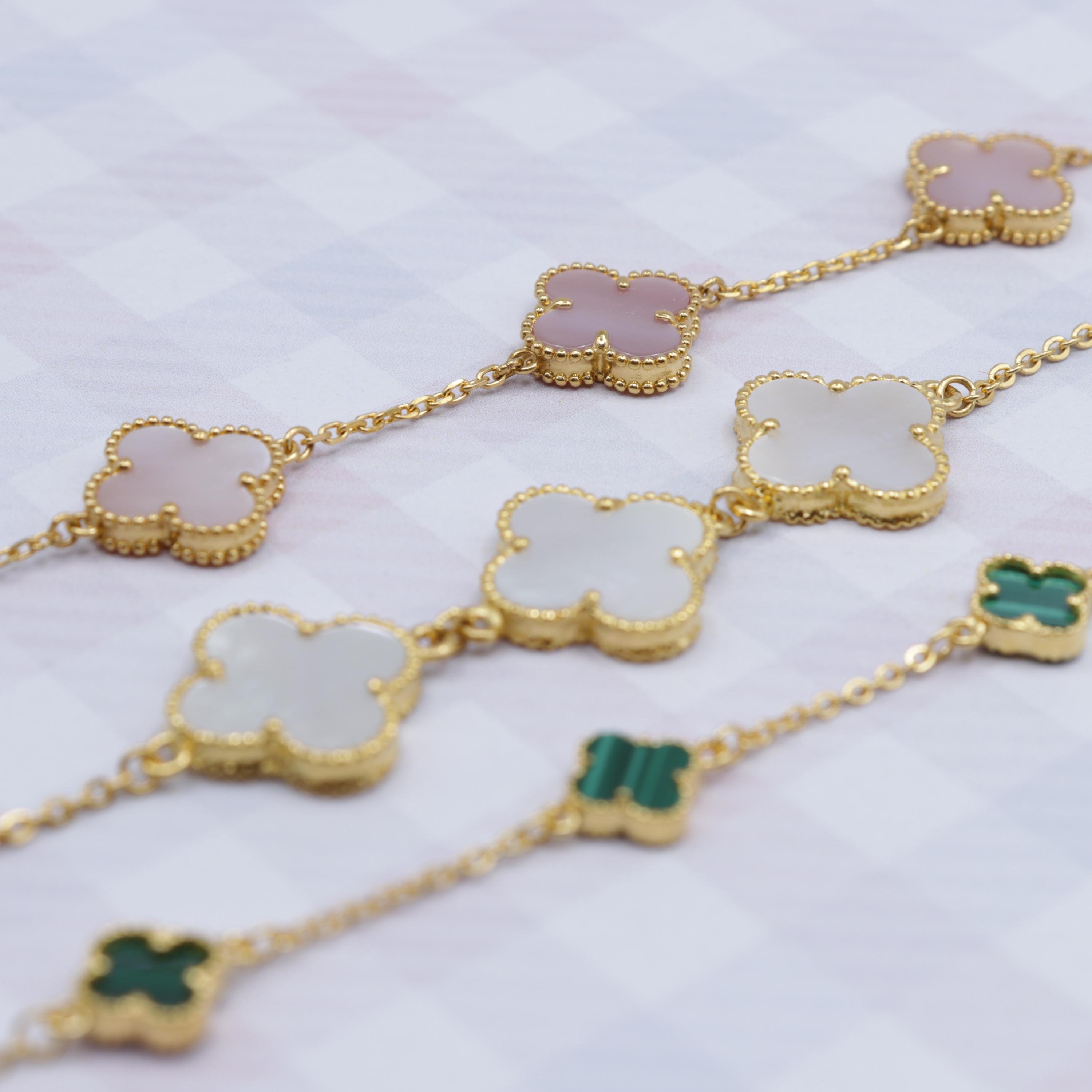 Van cleef alhambra bracelet - Etsy 日本