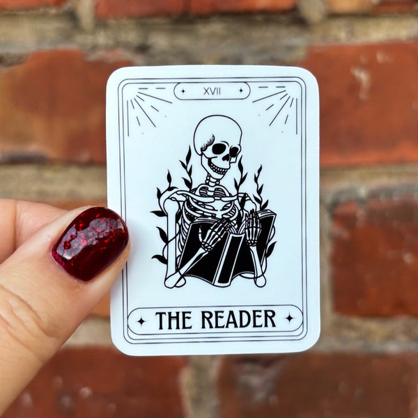 Aufkleber Sticker Buch Tarot Karte The Reader Skelett schwarz weiß Buchliebe book addict Wasserflasche Laptop Scrapbook Bujo Kindle bookish