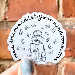 Autocollant Autocollant lire rêver et laisser votre esprit vagabonder librement Papillon Bookworm Book Love Book Kindle Paper Laptop Scrapbook Bullet Journal