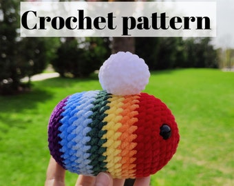 Crochet rainbow bee plush patterns, crochet bee pattern, crochet pride bee plush, crochet bee plushies