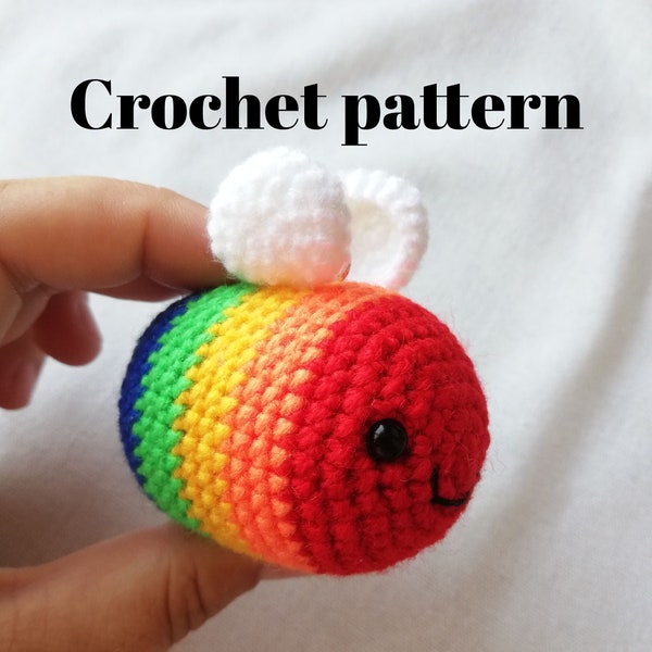 Crochet rainbow bee pattern, crochet pride bee pattern, amigurumi bee pattern, bee rainbow