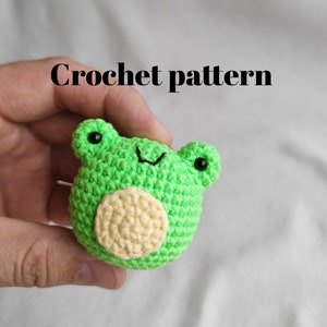 Crochet pattern frog, pocket frog pattern, crochet frog, frog plush, amigurumi frog pattern