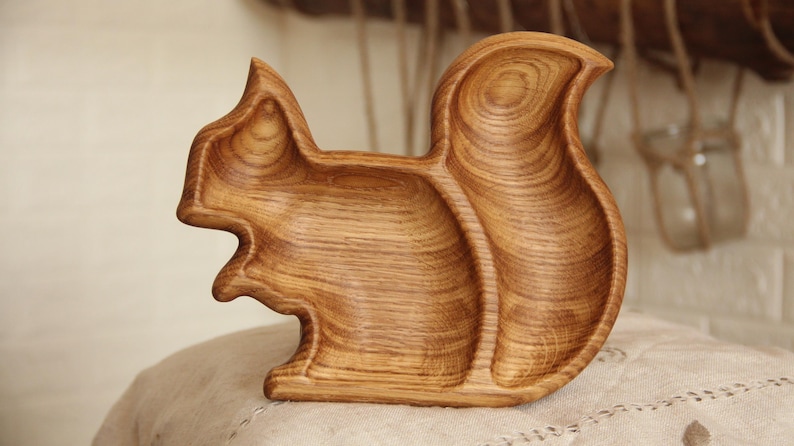 Serving Friends Wooden main image 0