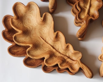 Wooden snack plate in the shape of a leaf with sections, Custom wooden nut tray, Decorative Plates rustic style, Housewarming gift