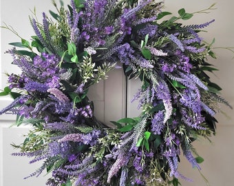 Lentekrans met lavendel, eucalyptus en ruscus voor dubbele voordeur, boerderijgroen, paaskrans, het hele jaar door herfstkrans
