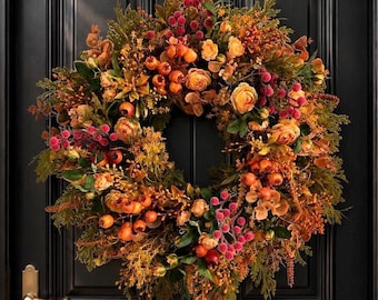 Couronne d'automne haut de gamme avec baies et roses – très dense et colorée – couronne artificielle pour porte d'entrée – décoration d'Halloween