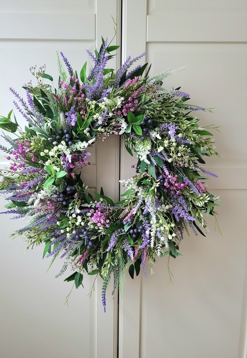Spring wreath with lavender heathers and berries for Front Door, Artificial Farmhouse Greenery,Türkranz, Heidekranz, Eater , Frühlings Bild 2