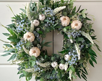 Autumn wreath with pumpkins, heathers for the front door, halloween, thanksgiving, artificial flowers, Heidekranz, Türkranz mit Heidekraut