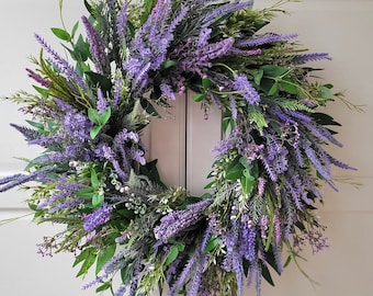 Couronne de printemps avec lavande, eucalyptus et ruscus pour porte d’entrée double, verdure de ferme, couronne de Pâques, couronne d’automne toute l’année