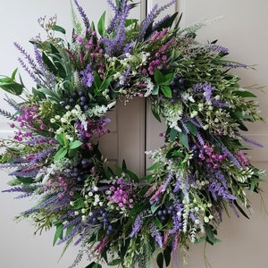 Spring wreath with lavender heathers and berries for Front Door, Artificial Farmhouse Greenery,Türkranz, Heidekranz, Eater , Frühlings Bild 3