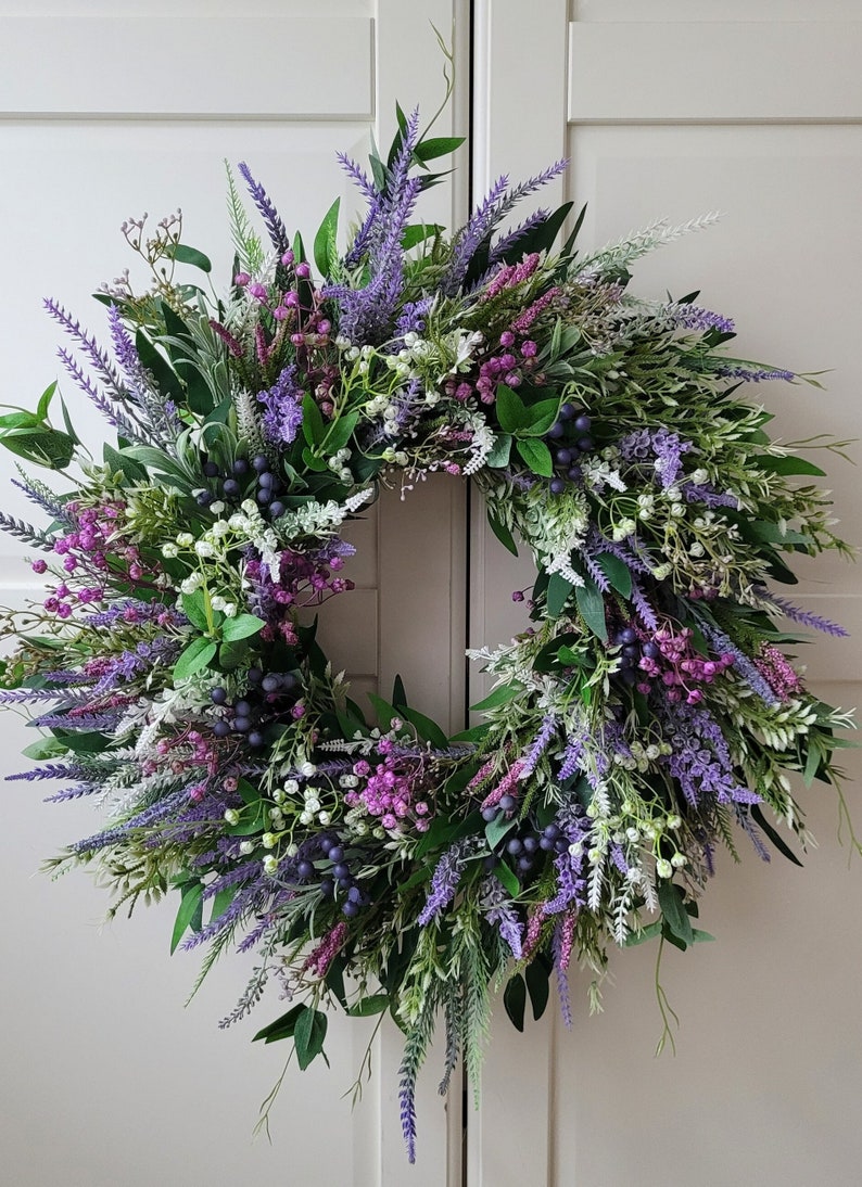 Spring wreath with lavender heathers and berries for Front Door, Artificial Farmhouse Greenery,Türkranz, Heidekranz, Eater , Frühlings Bild 3