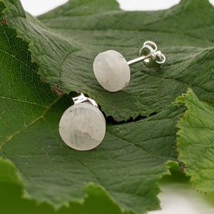 Boucles d'oreilles argent 925 - Authentique pierre de lune - Gemstone Cartilage boucle d’oreille - flat gemstone stud