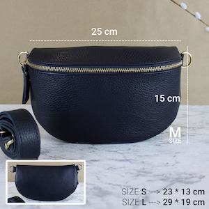 Dunkel Blau Leder Italienische Bauchtasche für Frauen mit Ledergurt gemustertem Riemen, Crossbodybag Umhängetasche Geschenk Gold S,M,L Bild 3