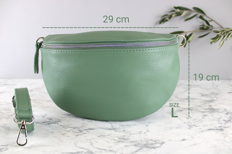 Minz Grün Bauchtasche für Frauen mit Ledergurt und gemustertem Riemen, Gürteltasche Crossbodybag Umhängetasche sie Geschenk L Größe silber Bild 4