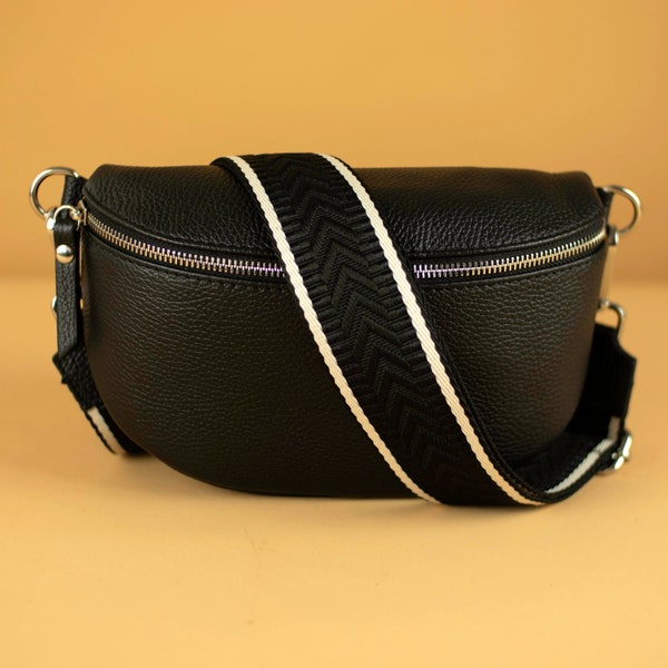 Black Leather Crossbody Bag for Women with Leather Belt and Patterned Strap, Italien Waist Shoulder Bag Gift Present, Silver S,M,L Size