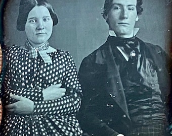 Unique Antique Victorian Couple Daguerreotype in Thistle Union Case