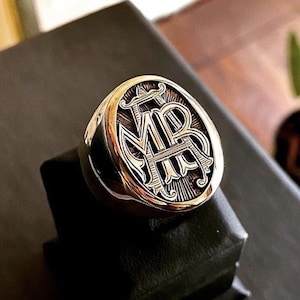Anillo con sello de plata de 925 k con inicial personalizada y monograma, anillo de plata para hombre con diseño de letra especial personalizado, regalo de lujo para el día de Halloween - MAB