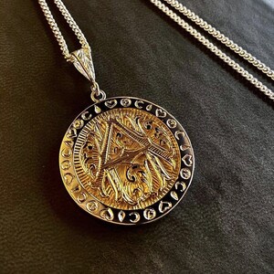 Collar con monograma y letra inicial en plata de ley 925 k, colgante con sello y diseño de letra especial personalizado, regalo de lujo para el día de Halloween-HA