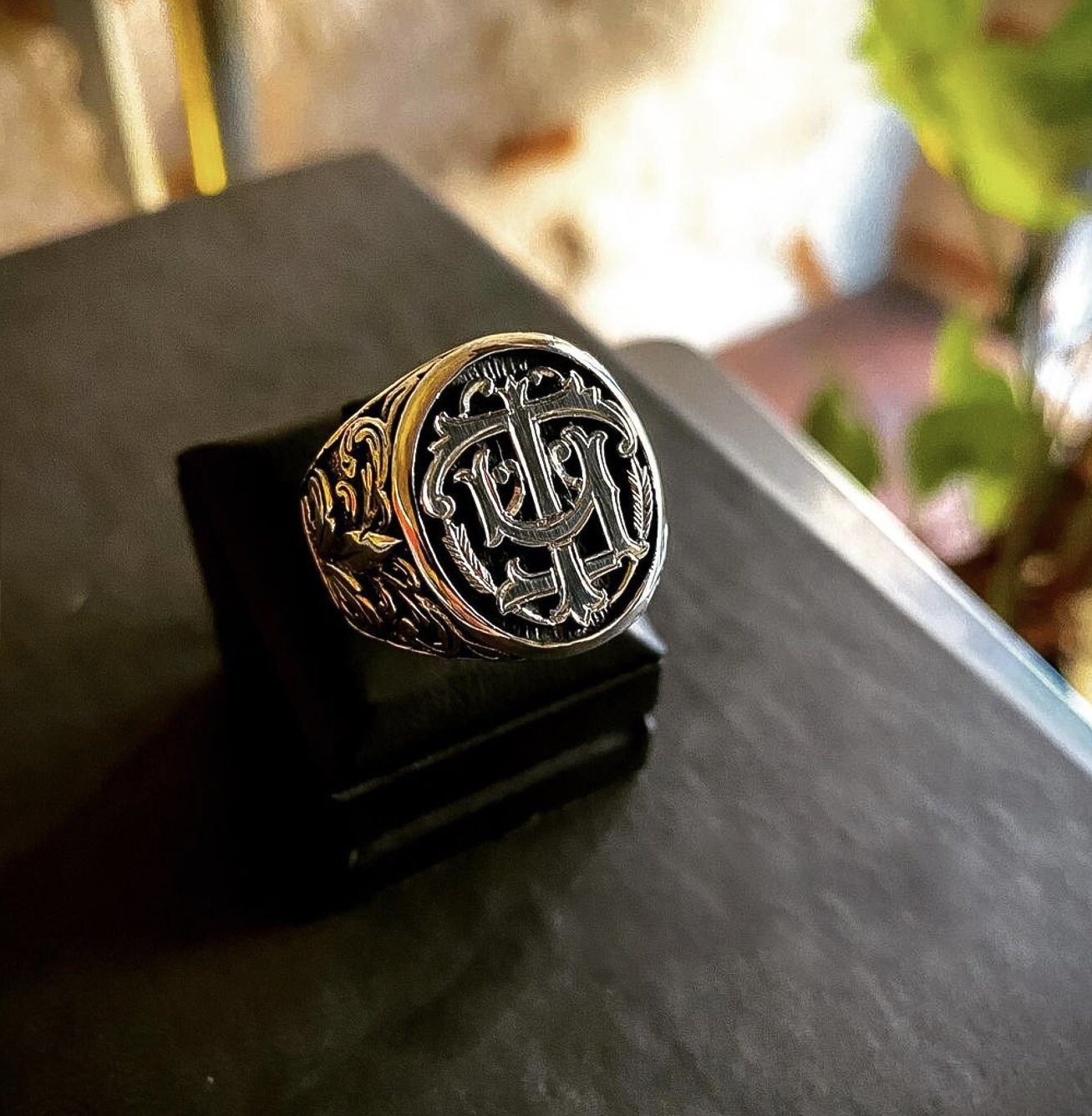 Custom Monogram Signet Ring in Sterling Silver | Eve's Addiction