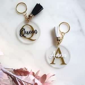 Personalised Name Acrylic Keyrings || Keychains || Gift ideas || Party Favours || Bridal party gift || Birthday gift || Teacher Gift
