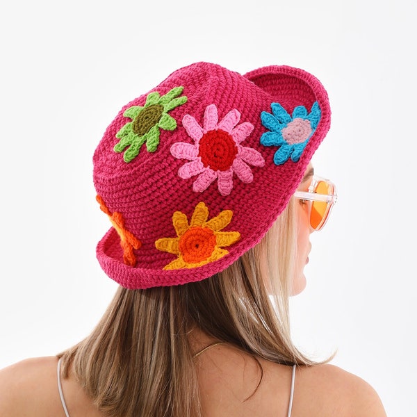 Crochet Daisy Bucket Hat, Hand-Knitted Bucket Hat, Crochet Flowers Hat, Crochet Daisy Summer Bucket Hat