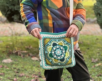 Grüne Häkeltasche, Häkeltasche, Henkeltasche, Oma Quadrat Tasche, Bunte Stricktasche, Häkeltasche, Vintage Stricktasche, Häkeltasche