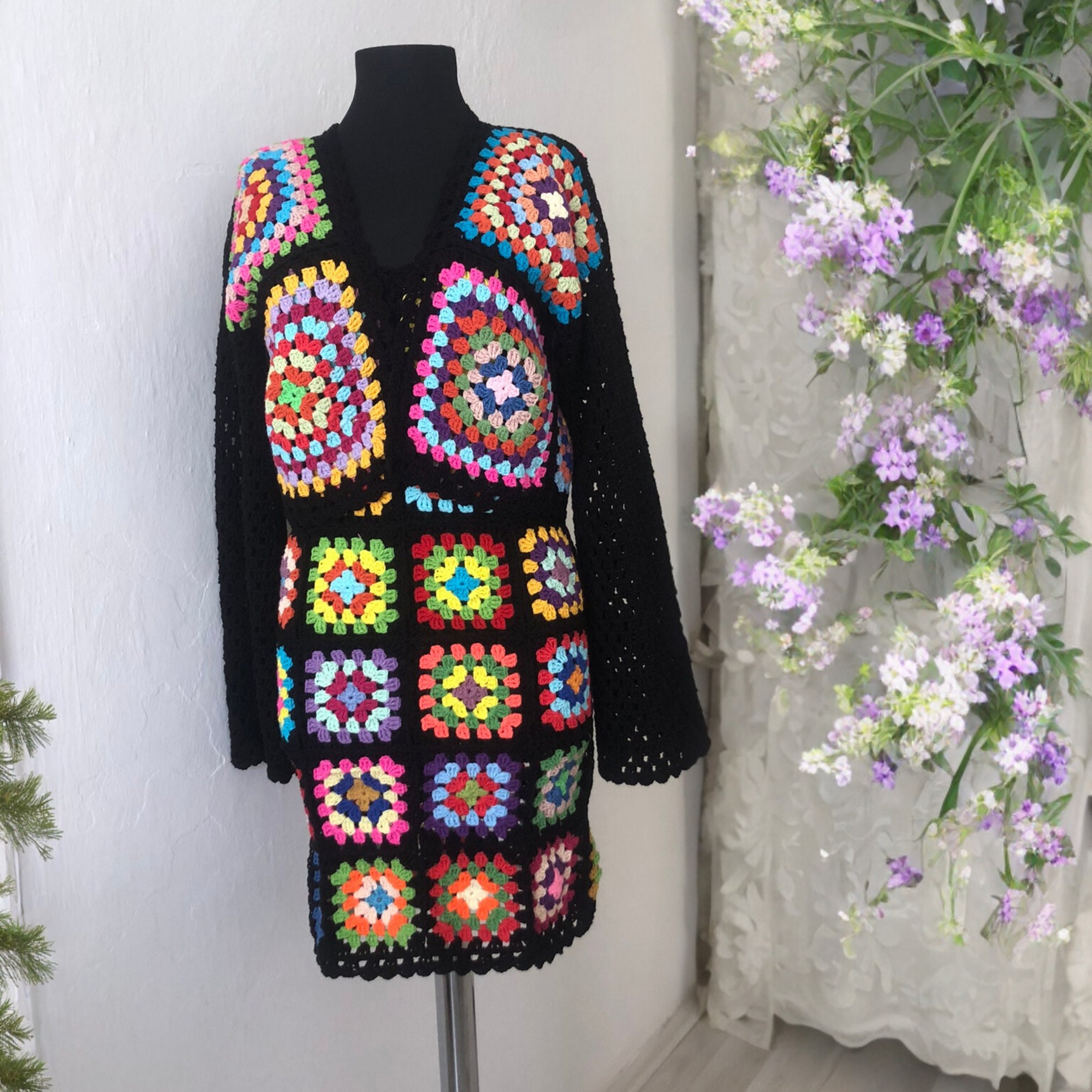 ワンピース KNIT CROCHET FLOWER MINI Crochet Black Mini Dress, Granny Square Dress, Knit Black