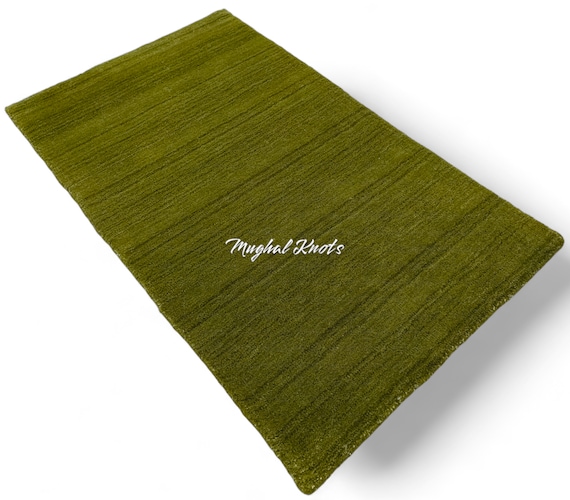 Handmade Green Silk Area Rug 5x8 – Luxury Bedroom Carpet