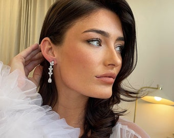 Silver bridal earrings, wedding earrings, Wedding  crystal earrings long bridal Earrings, wedding jewelry bridal earrings drop