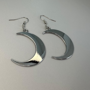 Lunar Crescent Drop Earrings – Moon Charm Jewelry, Celestial Boho Accessories