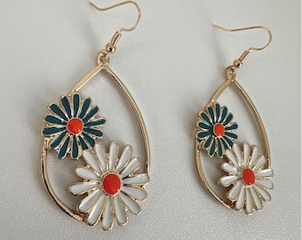 Colorful Daisy Earrings, Gold  Tone Teardrop Floral Earrings, Nature Inspired Jewelry, Boho Spring Jewelry, Gift for Women