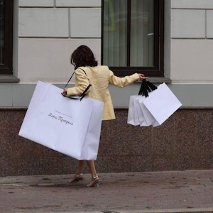 Luxe, op maat gemaakte papieren zakken van 50 stuks met linthandvaten – gepersonaliseerde milieuvriendelijke boetiekverpakking