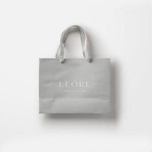 Custom gift bags thick luxury packaging gift paper bags , custom jewelry pack personalized shopping paper bags with logo