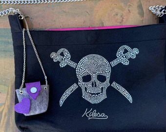 Kilesa skull bag 2000s vintage. Felt bag