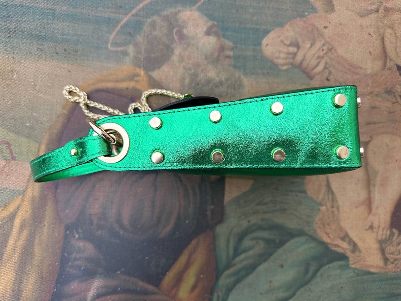 Vintage Grüne Leder Handytasche, Italienische Abend Clutch mit Insekt Bild 6