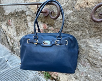 Navy blue michael kors bag hotsell